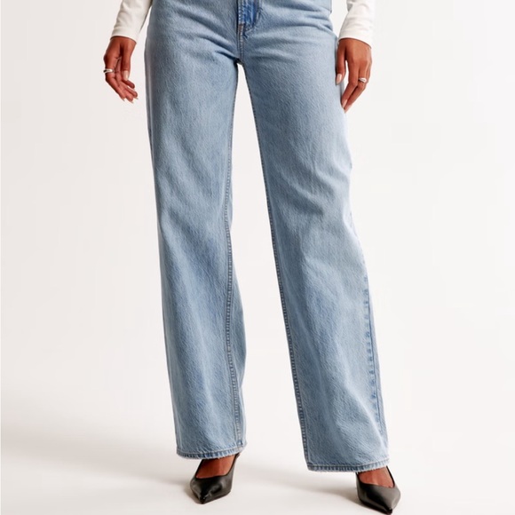 AF High Rise Loose Light Blue Wash Jeans 00/24 size - Picture 4 of 5